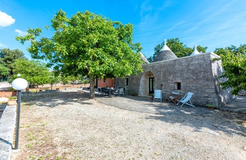 Fasano House | Trullo 'Dona Filomena' with Private Terrace, Private Garden and Wi-Fi