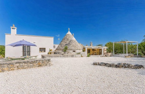 Ostuni House | Trullo Happy Sunrise