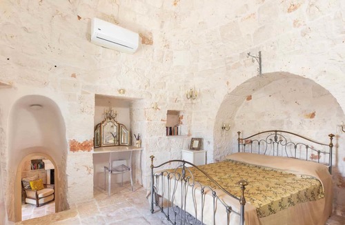 Martina Franca Villa | Trullo Liz OFFICIAL | Smartyholidays.com