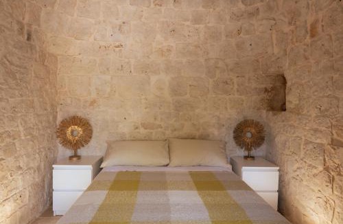 Castellana Grotte Villa | Trullo Santavista - Authentic trullo with pool and panoramic view
