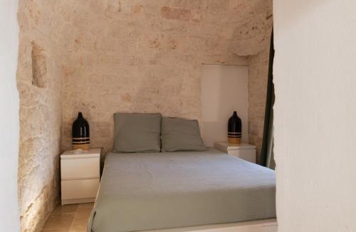 Castellana Grotte Villa | Trullo Santavista - Authentic trullo with pool and panoramic view