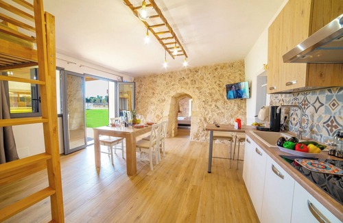 Carpignano Salentino Villa | Trullo Tenuta Mary with Heated Pool, Carpignano Salentino, Italy