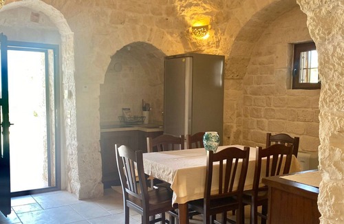 Alberobello House | Trullo with private pool and parking 5 minutes from the Trulli area