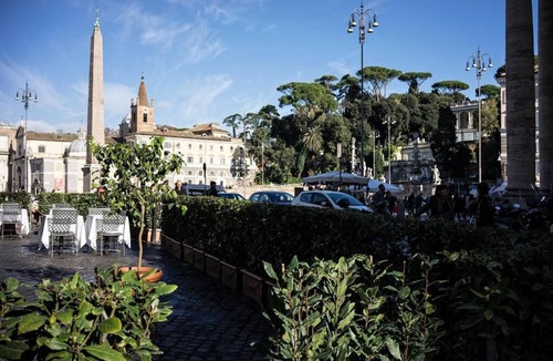 Rione IV Campo Marzio Apartment | Tucked away just behind the magnificent Piazza del Popolo/Walk to Spanish Steps