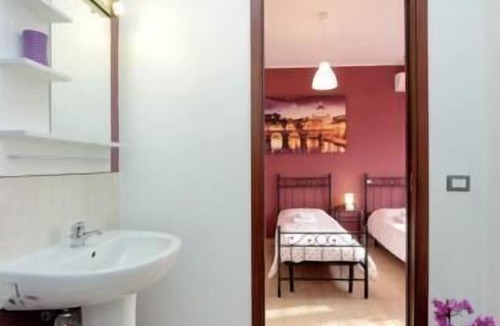 Quartiere XIII Aurelio Bed & Breakfast | Two-Bedroom Apartment