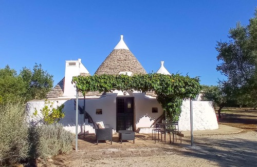 Francavilla Fontana House | Ty Trulli, charming trullo in olive groves