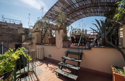 Rome City Centre Apartment | Un super attico con terrazze spettacolari nel cuore di Roma