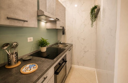 Piano di Sorrento Apartment | Unit 8 - Bright Apartment Near the Beach & Downtown