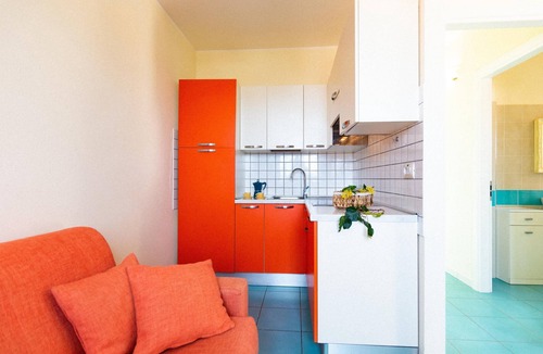 Cavo Apartment | Vacation Apartment "La Pergola al Cavo 18" with Sea View, Pool & Terrace