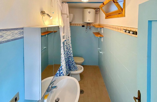 Camerota House | Vacation apartment on the first floor of a two-family house, about 3. 8 km from Marina di Camerota,