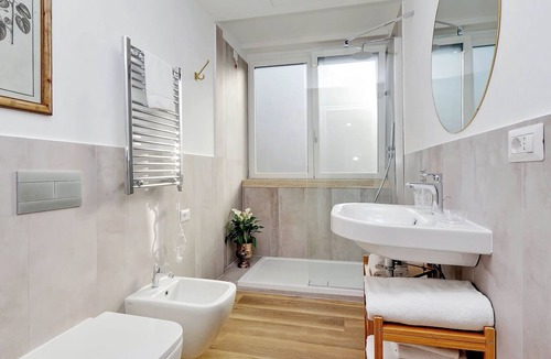 Quartiere III Pinciano House | Vacation Home in Rome with 2 bedrooms sleeps 6