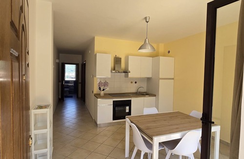 Baronissi Apartment | Vacation House Diecimare