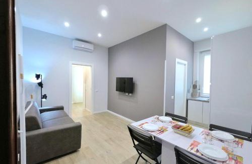 Quartiere XIII Aurelio Apartment | Vatican Luxury Corner