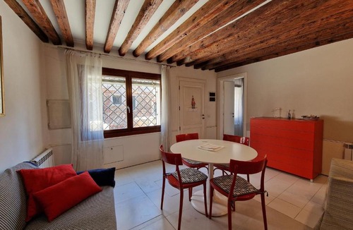 Castello Apartment | Veneziacentopercento Ca' Riello Apartment