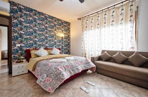 Marghera Bed & Breakfast | Venice H.S Garden Room 84
