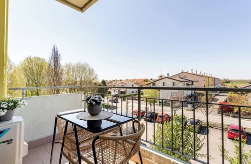 San Liberale Apartment | Venice Home perfect for Venice Airport free parking