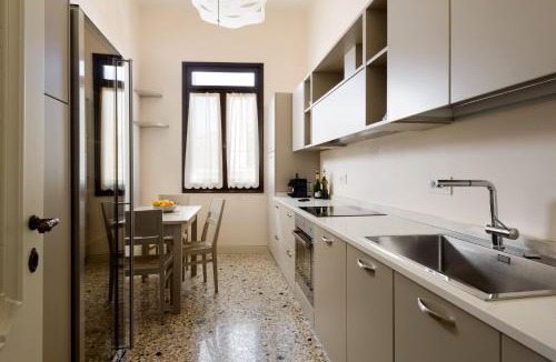 San Polo Apartment | Venice Prestige - Celestina Apartment on the Grand Canal R&R