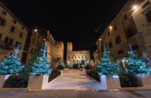 Todi Apartment | Vermaaten Boutique Suites Emerald