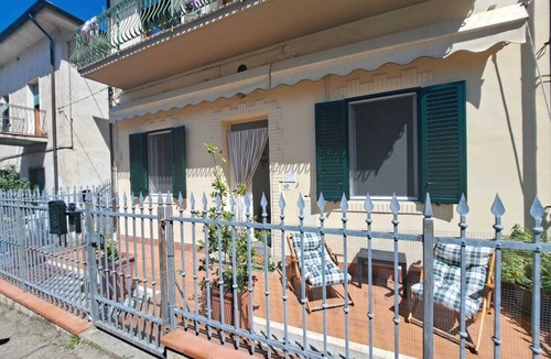 Certaldo Apartment | ViaGiotto A welcoming and well-kept apartment in Tuscany,