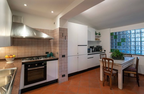 Quartiere XIII Aurelio House | Vigne Franceschini Resort - villa with pool in the heart of Rome