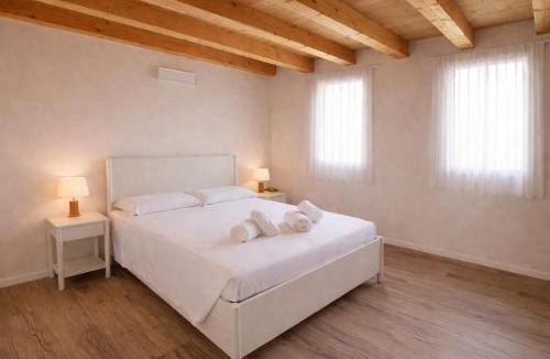 Silea Villa | Villa Alberti - Elegant, Spacious & Bright Villa