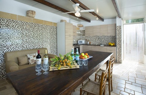Villa Castelli Villa | Villa Amico by Villa Plus