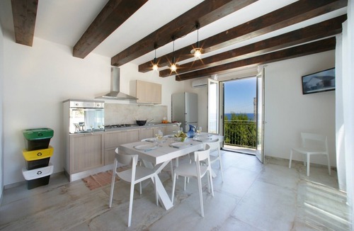 San Vito Lo Capo Villa | Villa Antonia Sea View | Jacuzzi | Wifi | 3 Rooms | 4 Bathrooms