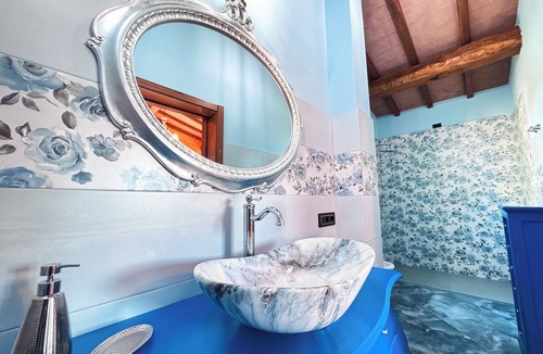 Villa Campanile House | VILLA BENEDETTI: PRIVATE POOL, TUSCAN COUNTRYSIDE, IDEAL FOR FAMILIES AND GROUPS