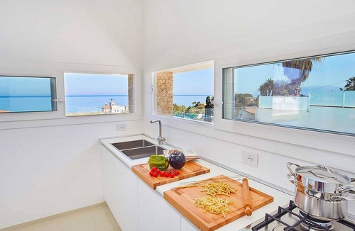 Alcamo Marina Villa | Villa Bianca di Mare | Castellammare del Golfo | Sea View | Private Pool |.