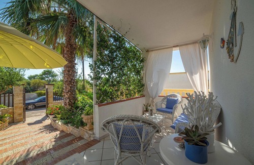 Maruggio House | Villa Calò 1 with Garden, 200 meters from Sea, Maruggio, Italy