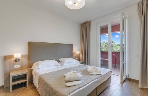 Castelletto d'Orba Hotel | Villa Carolina Golf View 15, Castelletto d’Orba, Italy