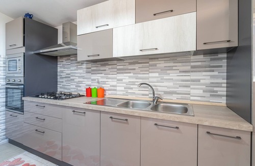 Solarino Apartment | Villa Caterina with Mountain View, Wi-Fi and Air Conditioning