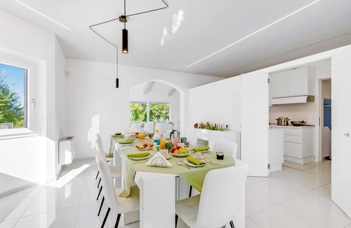 Ponte Buriano Villa | Villa Chimera White 16 with Pool & Gym, Arezzo, Italy