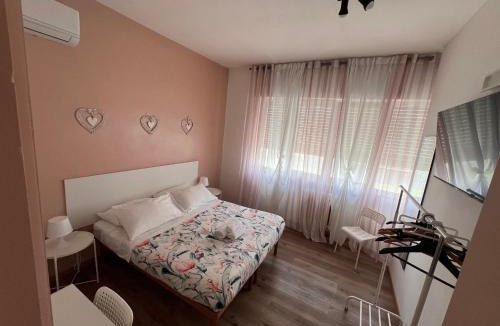 Municipio 2 Bed & Breakfast | Villa COME A CASA TUA