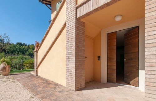 Gualdo Cattaneo House | Villa con Piscina - Colle Arponi