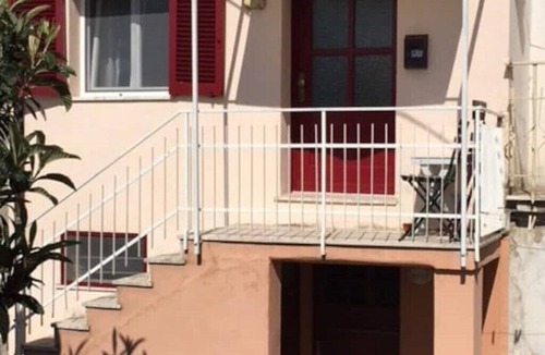 Barchi House | Villa del Monte - charming & quite holiday home 2-4 pers. with garden