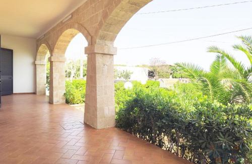 Posto Rosso Villa | Villa di Nesco Puglia On line