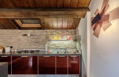 Tolentino Villa | Villa Fefa by MMega