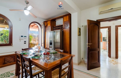 Il Monte House | Villa Gianna by Vivimy