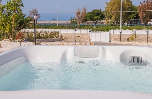 Capitolo Villa | Villa Ginevra - Two Bedroom Villa, Sleeps 4