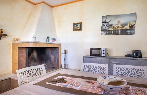 San Vito dei Normanni Villa | Villa "Il Canto Della Cicala" with Private Terrace, Garden, Pool, and Air Conditioning
