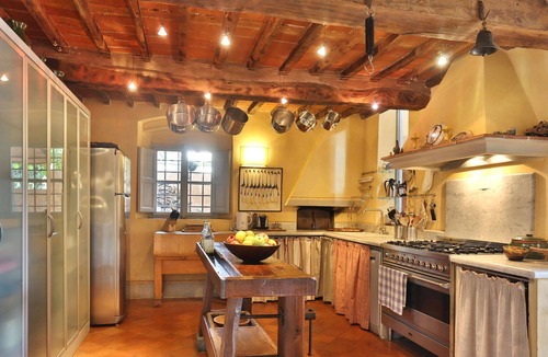 Villabuona Villa | Villa in Castagnori with 4 bedrooms sleeps 7