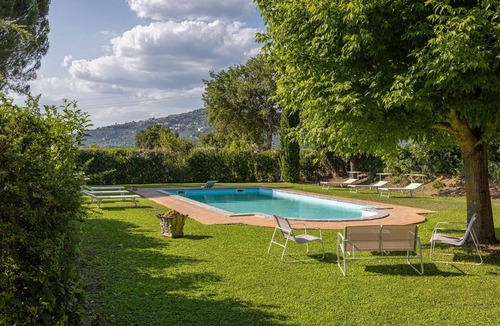 Montalla Villa | Villa in Cortona with 3 bedrooms sleeps 6