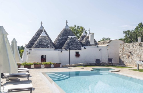 Martina Franca Villa | Villa in Martina Franca with 3 bedrooms sleeps 7