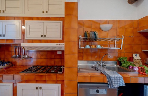 Monte Argentario Villa | Villa in Monte Argentario with 5 bedrooms sleeps 9