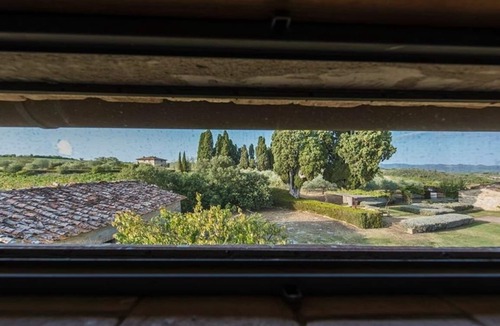 San Giovanni A Cerreto Villa | Villa in San Giovanni with 8 bedrooms sleeps 14