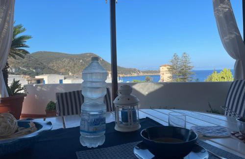 Giglio Campese House | Villa Isolella