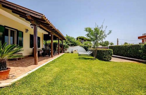 Latina Lido Villa | Villa Leo