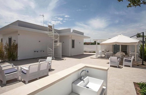 Scala di Furno House | Villa Levante Le Nuove Dune