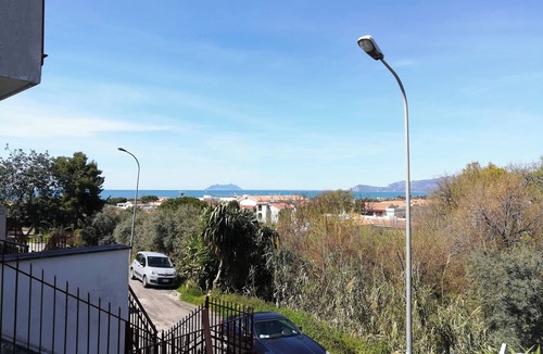 Fondi House | Villa Lina for 7 Persons Near the Beach